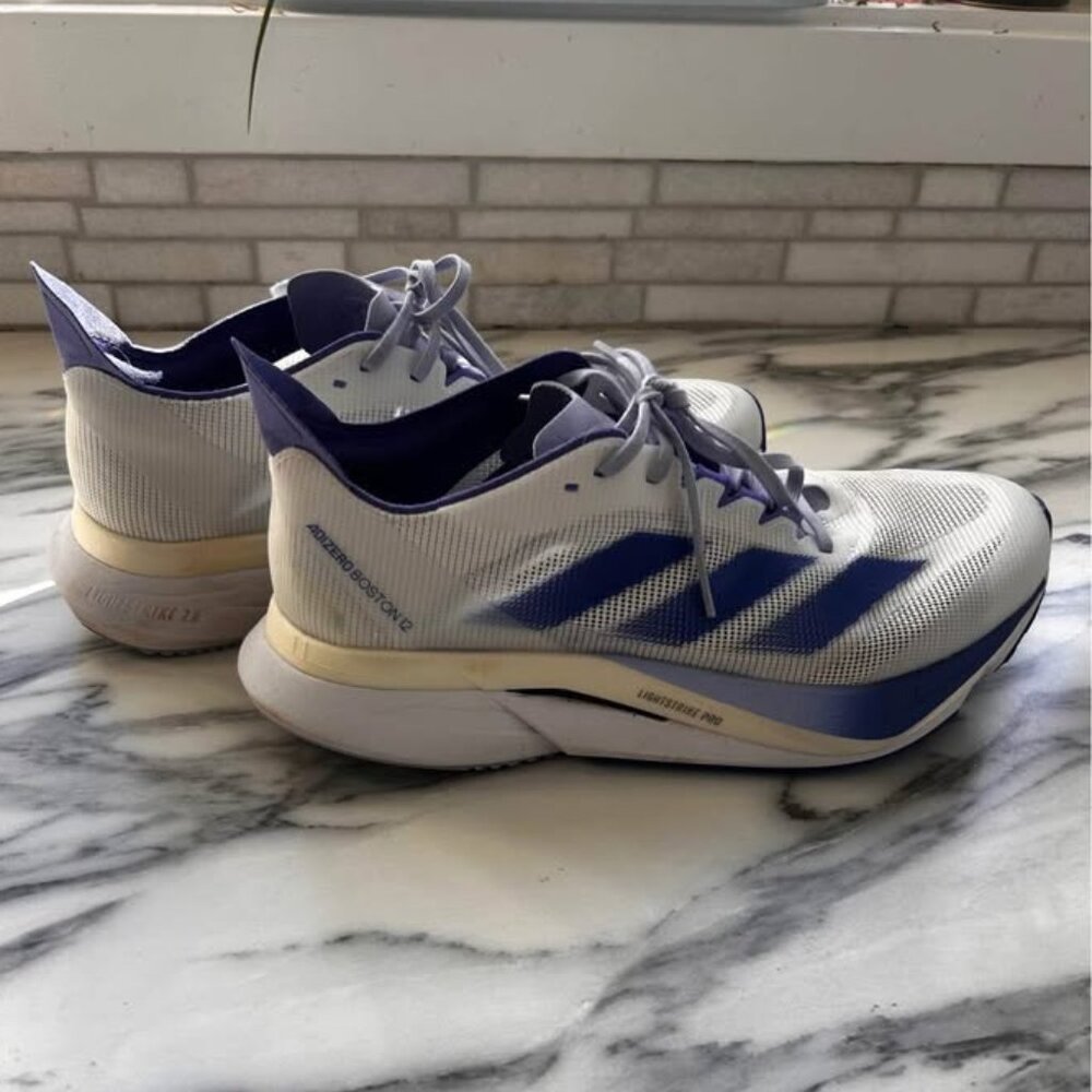 Adizero Boston 12
